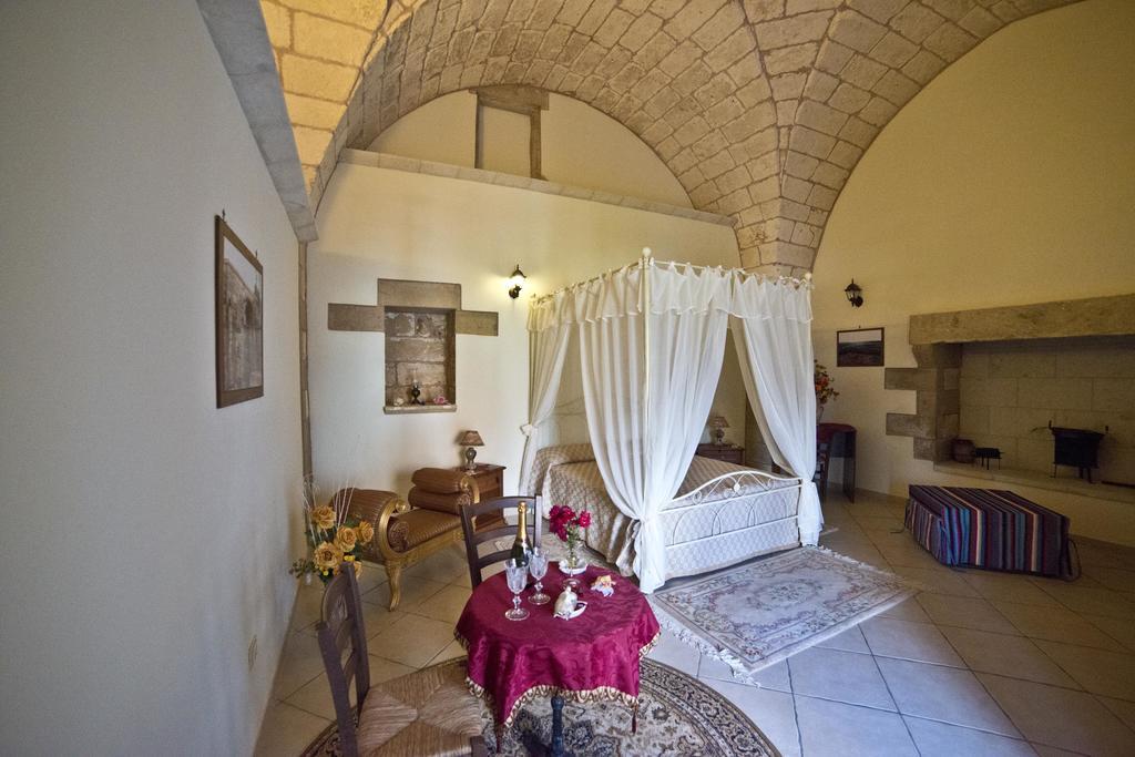 Masseria Cinti Bagnolo del Salento ภายนอก รูปภาพ